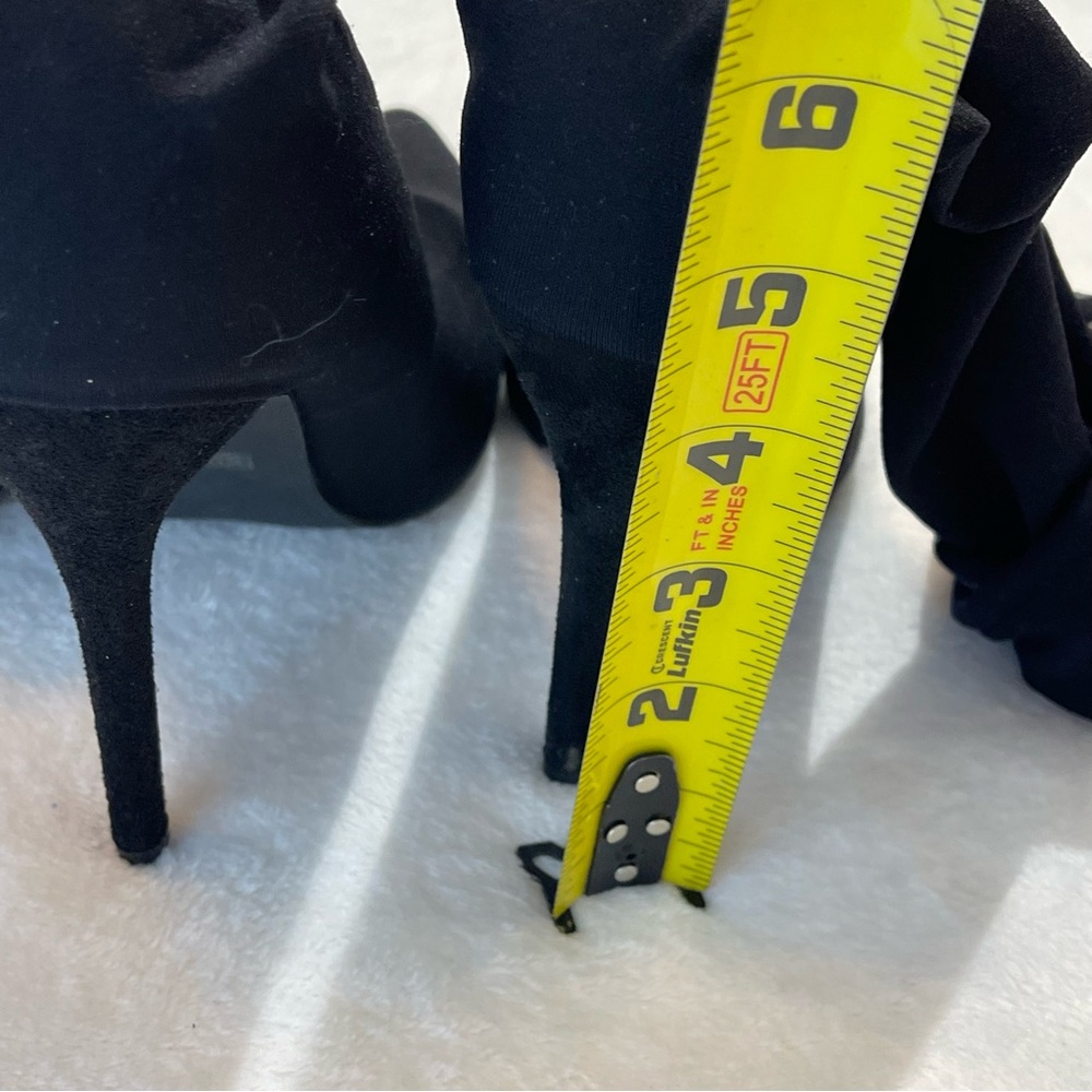 UNBRANDED WOMENS HEELS WITH STOCKINGS TOP. SIZE 37 BLACK. - Picture 6 of 6